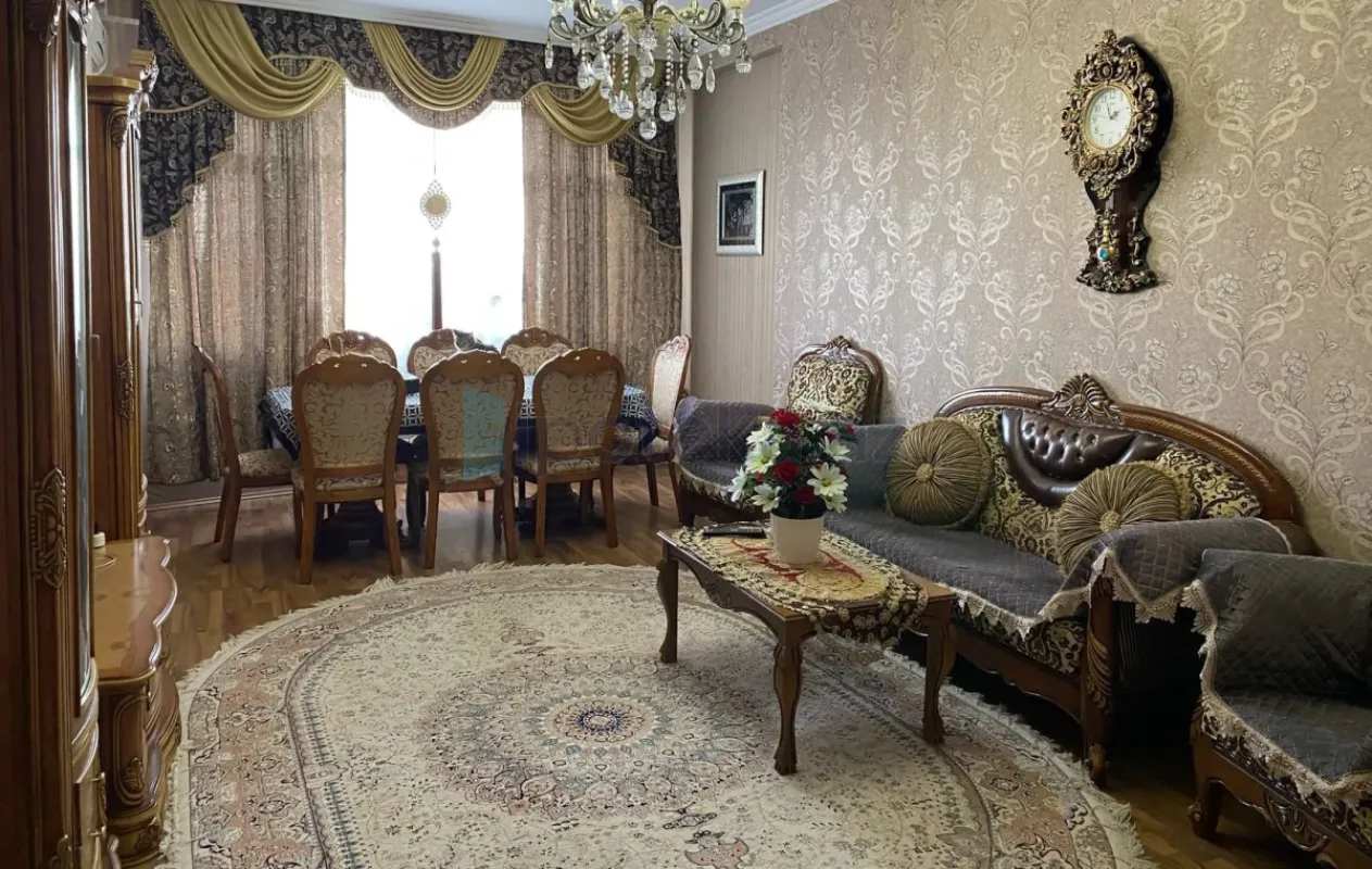 Satılır 3 otaqlı yeni tikili 105 m²