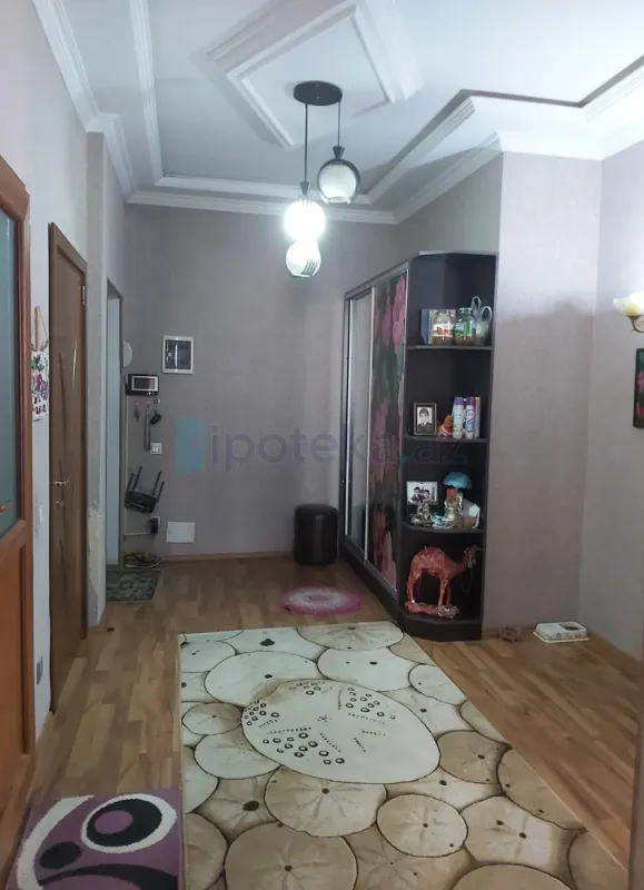 Satılır 3 otaqlı yeni tikili 105 m²