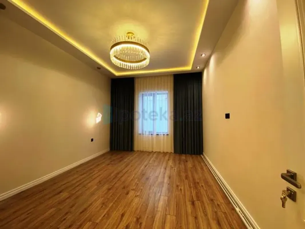 Satılır 4 otaqlı həyət evi 140 m²