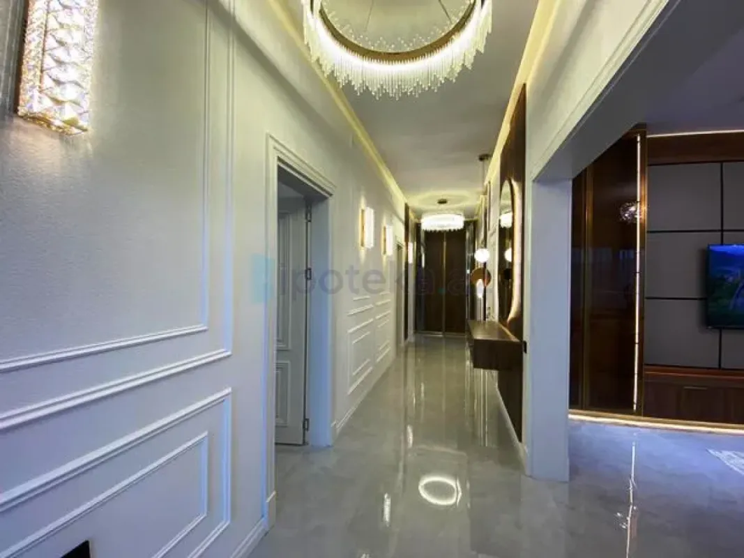 Satılır 4 otaqlı həyət evi 140 m²