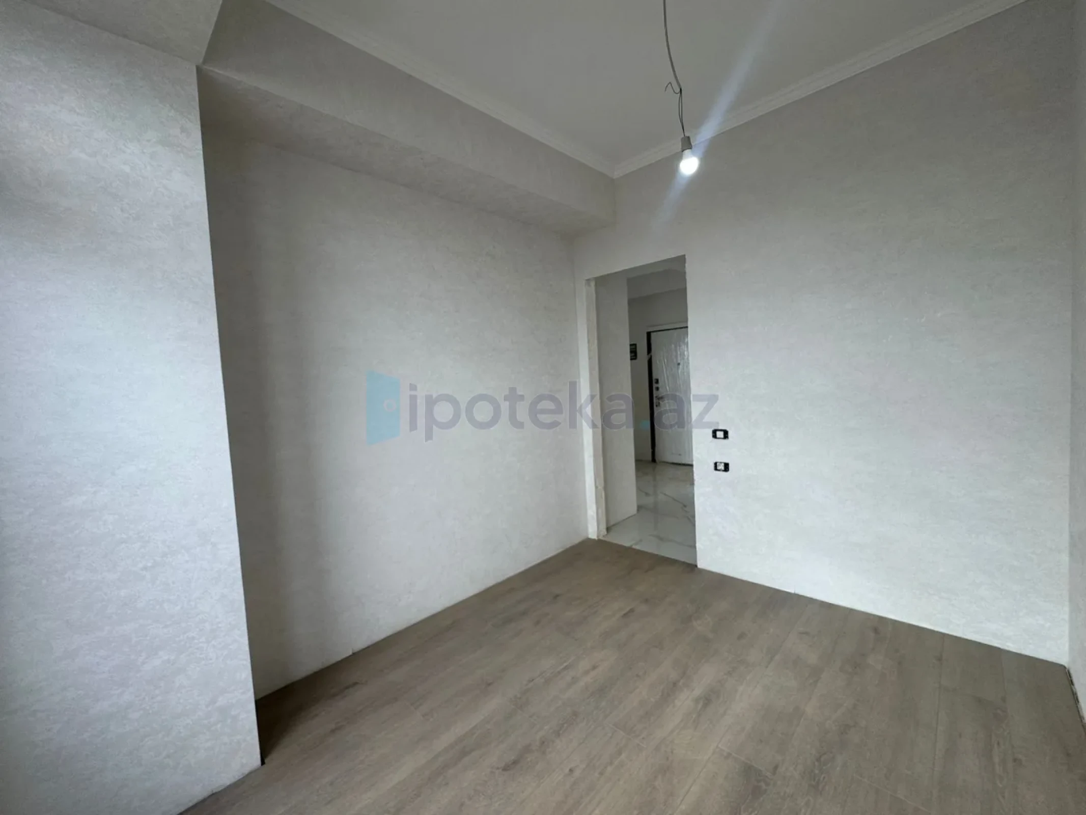 Satılır 3 otaqlı yeni tikili 82.72 m²