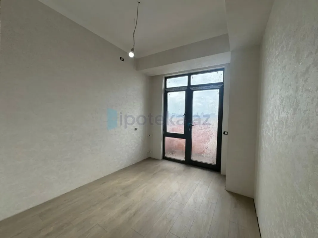 Satılır 3 otaqlı yeni tikili 82.72 m²