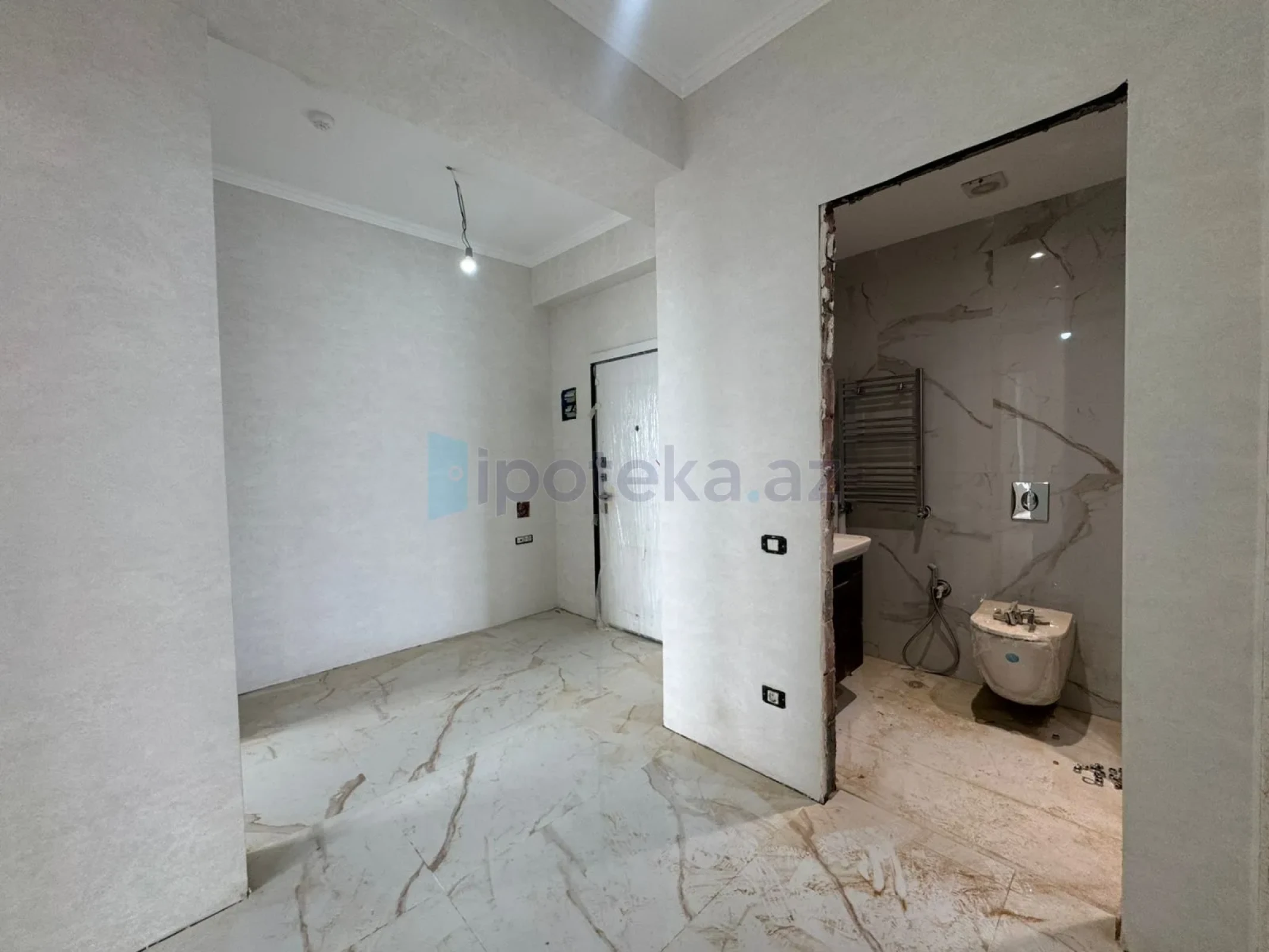 Satılır 3 otaqlı yeni tikili 82.72 m²
