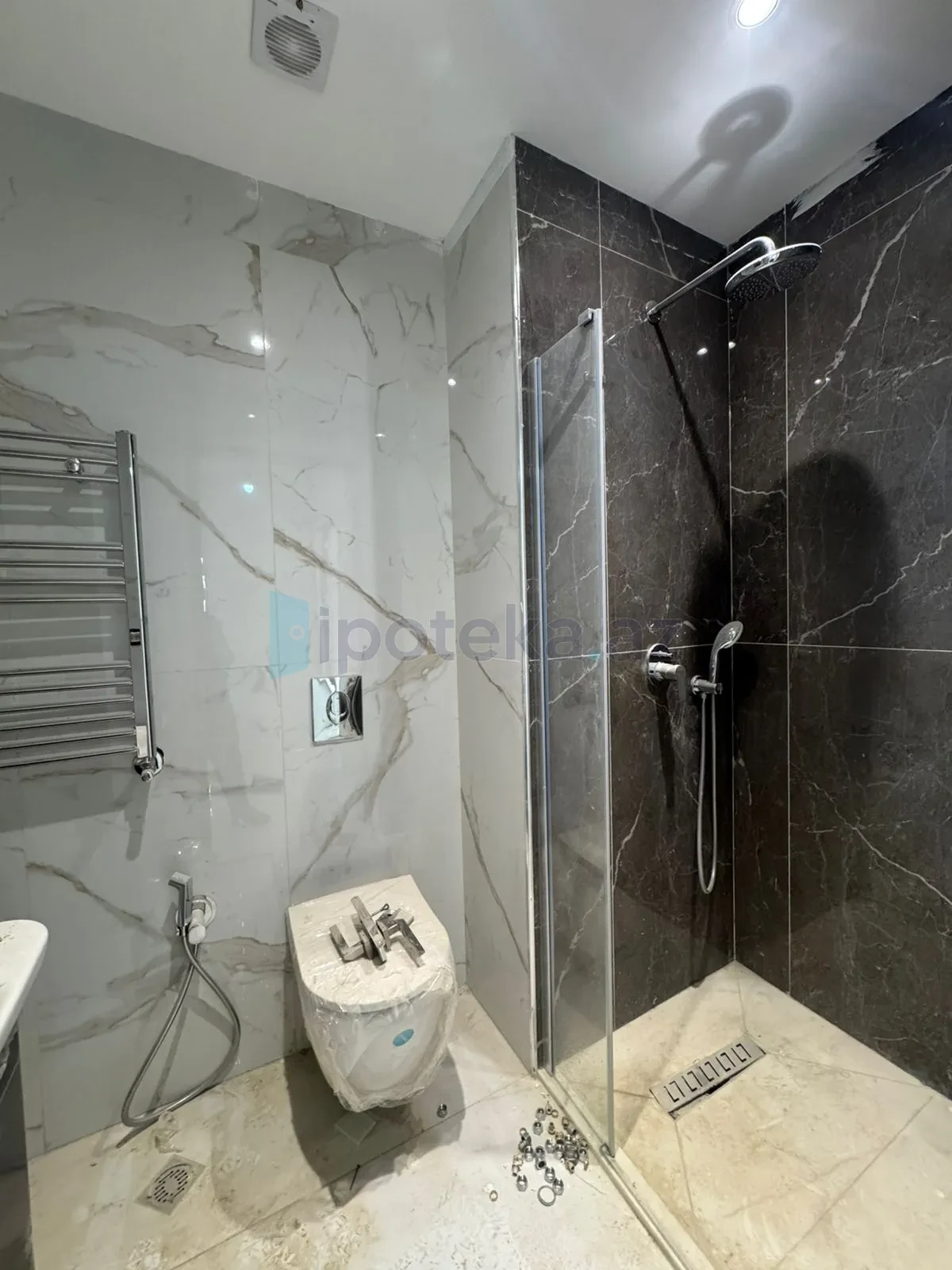 Satılır 3 otaqlı yeni tikili 82.72 m²