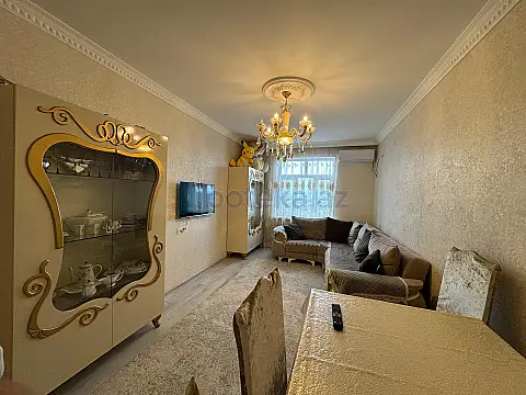Satılır 5 otaqlı köhnə tikili 110 m² — Bakı, Biləcəri 5 otaq 110.00 m²