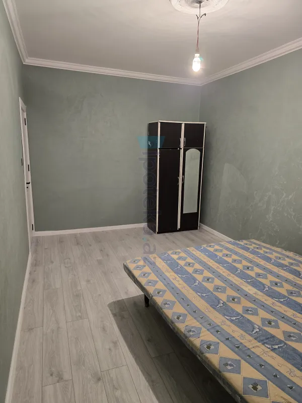 Satılır 3 otaqlı köhnə tikili 65 m²