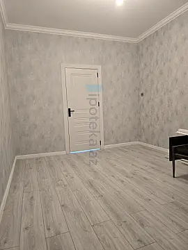 Satılır 3 otaqlı köhnə tikili 65 m² — Bakı, Qaradağ 3 otaq 65.00 m²