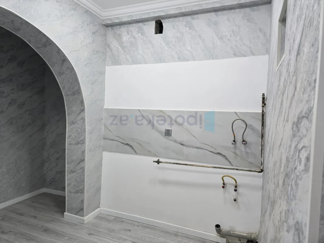 Satılır 3 otaqlı köhnə tikili 65 m²