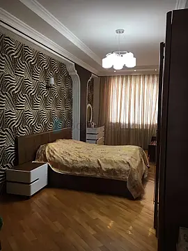 Satılır 3 otaqlı yeni tikili 140 m²