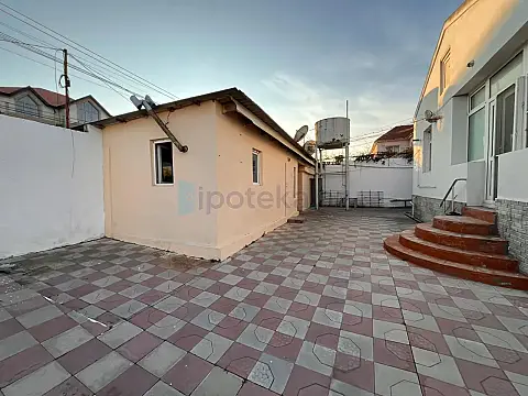 Satılır 4 otaqlı həyət evi 120 m²