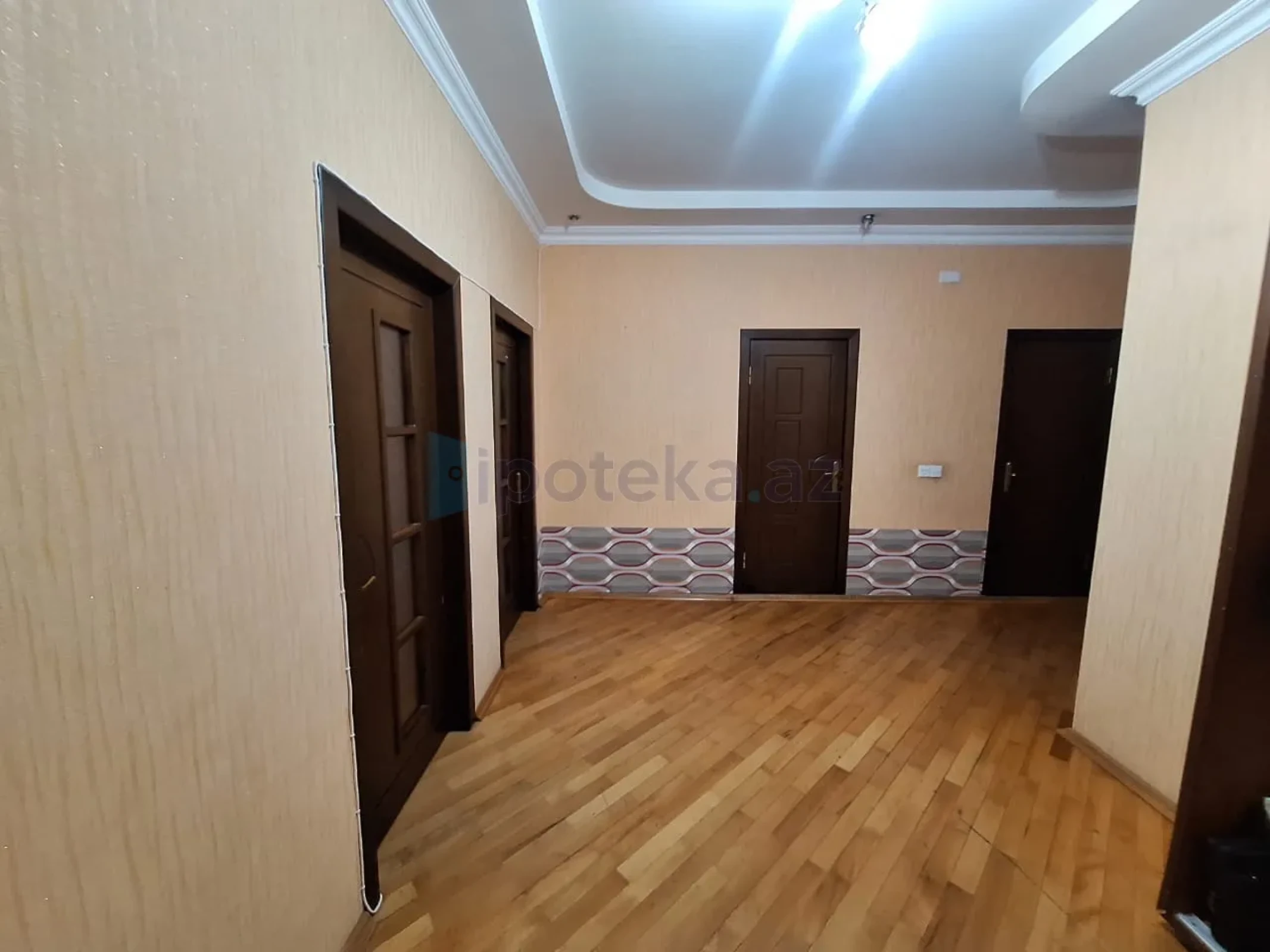 Satılır 2 otaqlı yeni tikili 117 m²