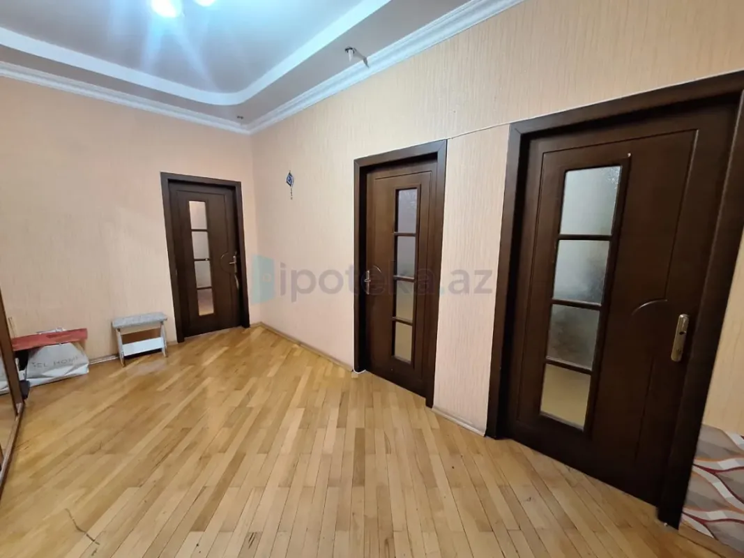 Satılır 2 otaqlı yeni tikili 117 m²