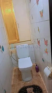 Satılır 2 otaqlı köhnə tikili 65 m²