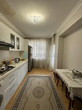 Satılır 2 otaqlı yeni tikili 74 m²