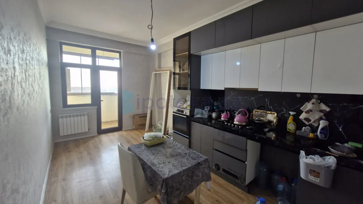 Satılır 3 otaqlı yeni tikili 105 m²