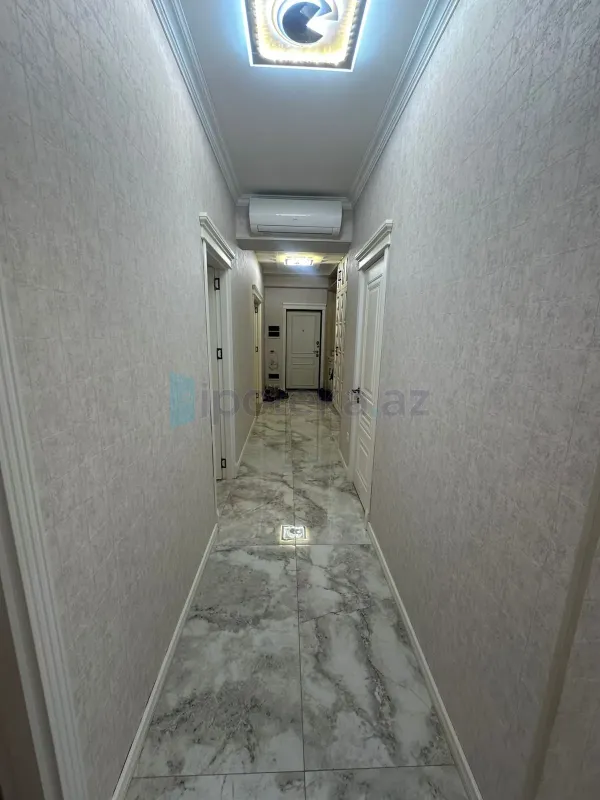 Satılır 4 otaqlı yeni tikili 125 m²