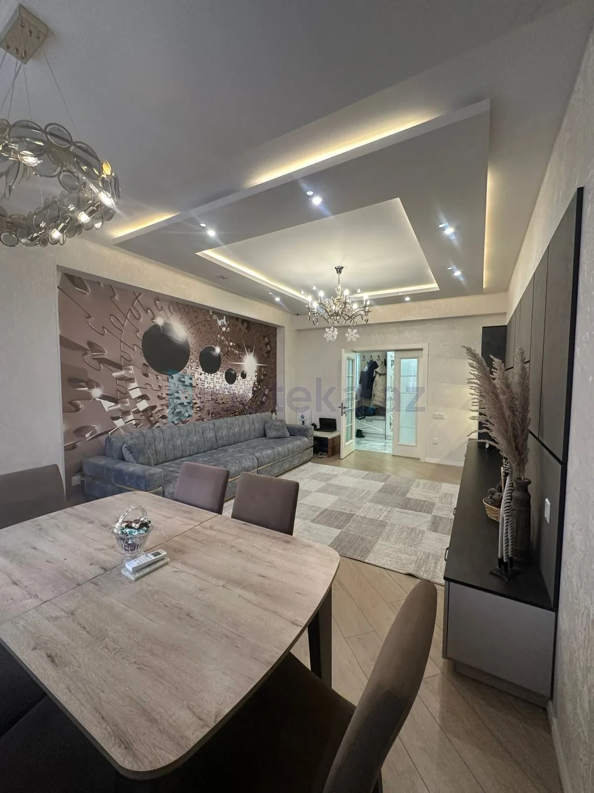 Satılır 4 otaqlı yeni tikili 125 m²