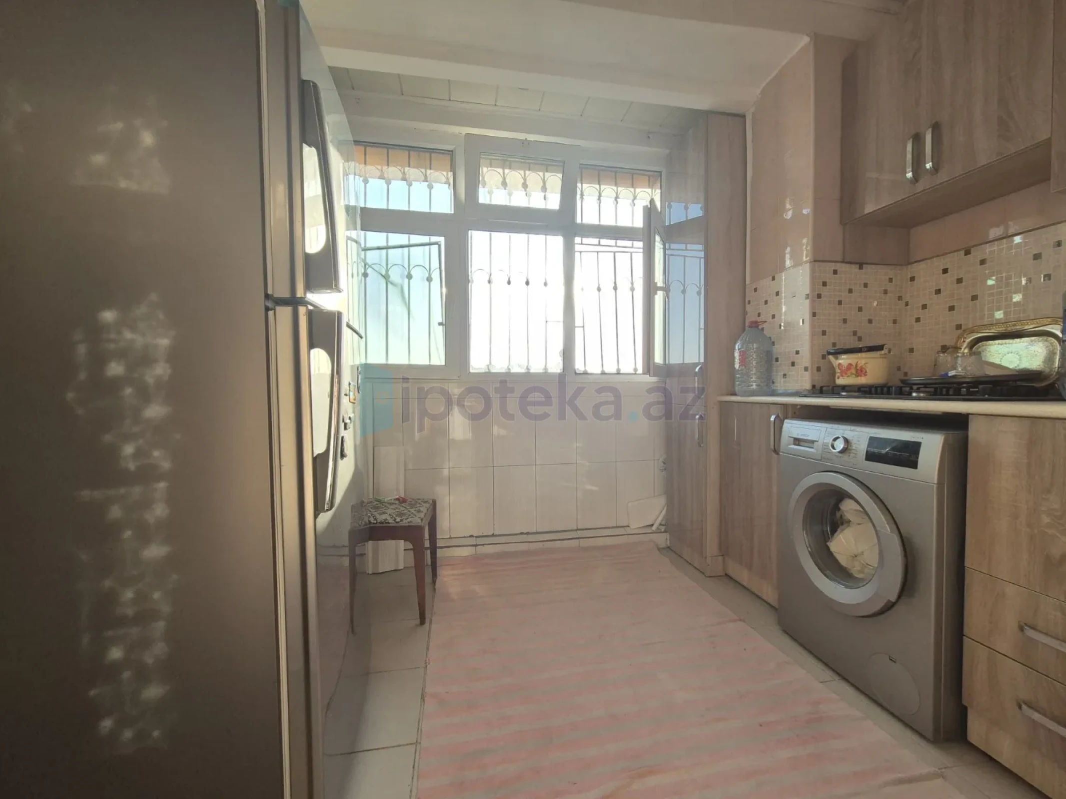 Satılır 2 otaqlı köhnə tikili 65 m²