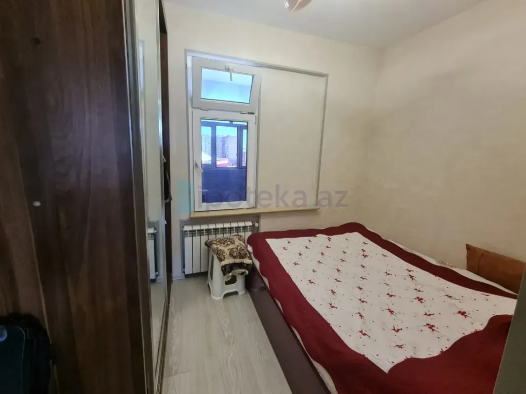 Satılır 2 otaqlı köhnə tikili 65 m²
