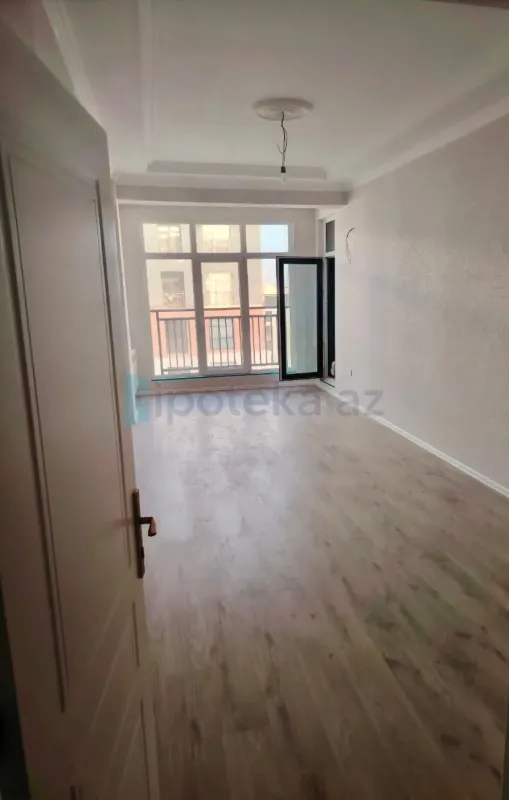 Satılır 2 otaqlı yeni tikili 77 m²