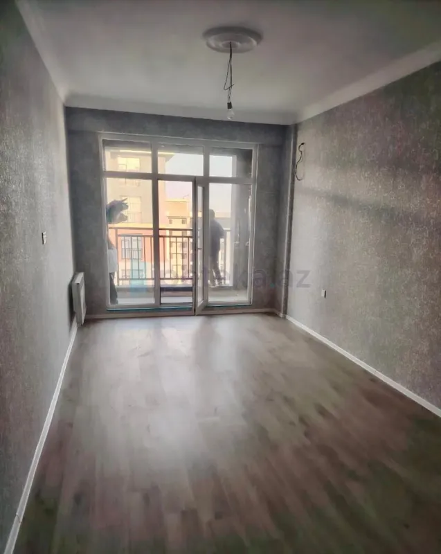 Satılır 2 otaqlı yeni tikili 77 m²