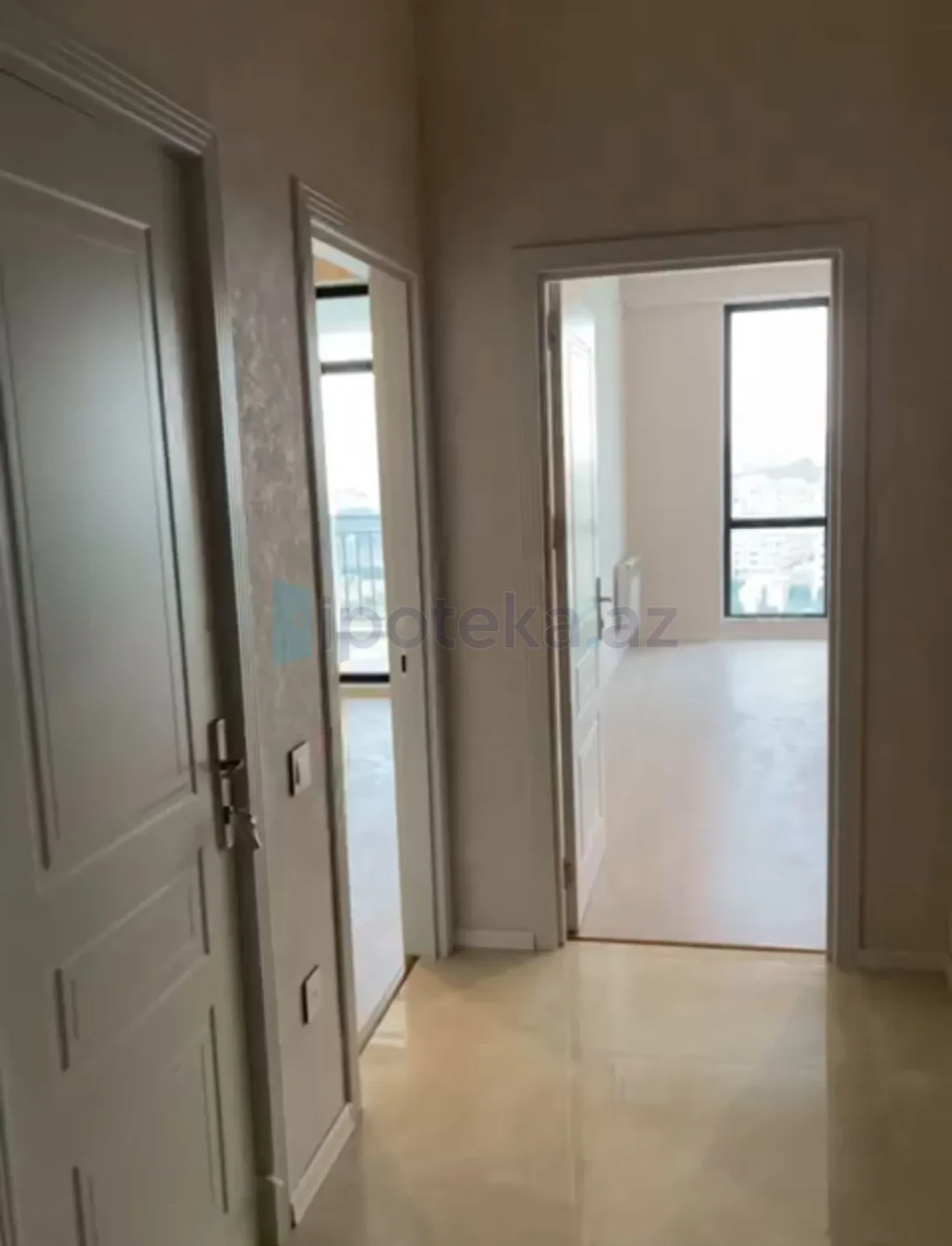 Satılır 2 otaqlı yeni tikili 66 m²