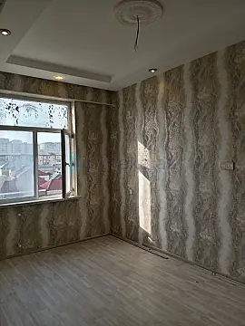 Satılır 3 otaqlı yeni tikili 60 m²