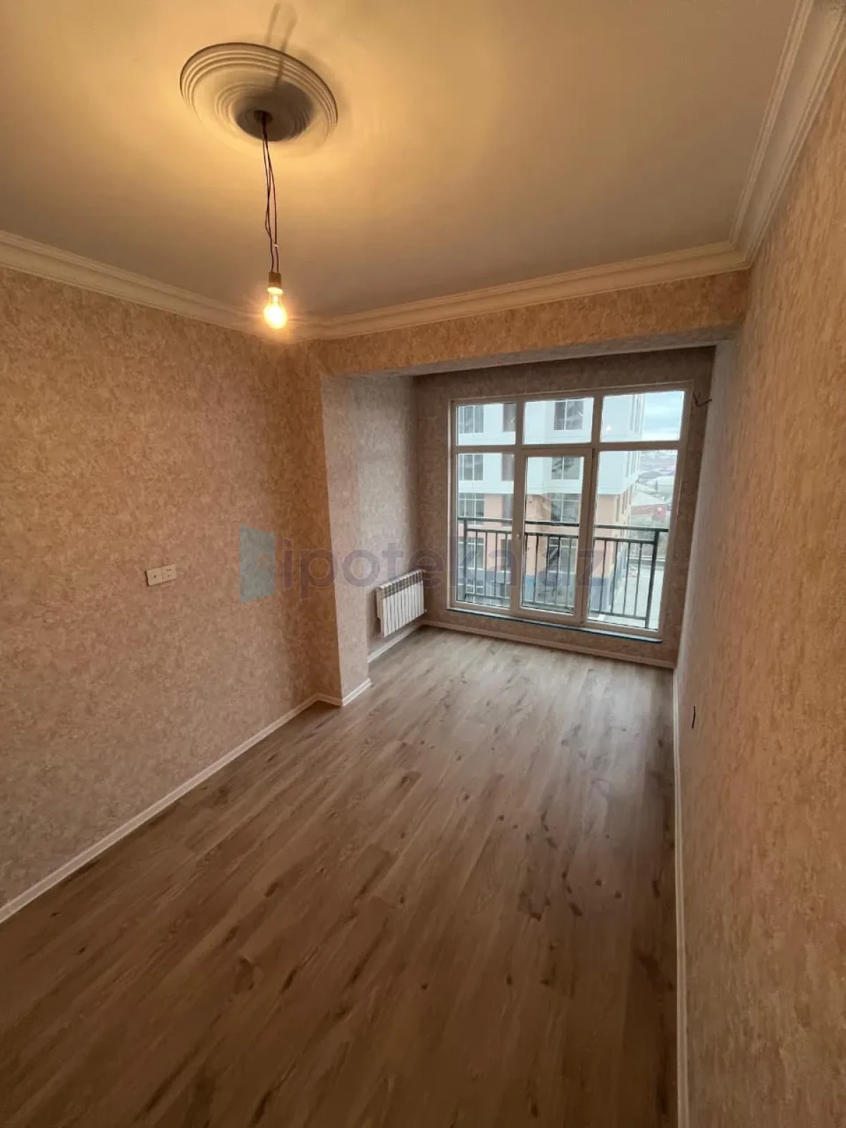 Satılır 2 otaqlı yeni tikili 92 m²