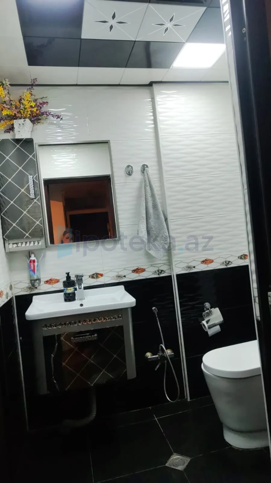 Satılır 3 otaqlı yeni tikili 83 m²