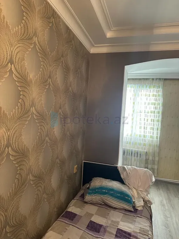 Satılır 3 otaqlı köhnə tikili 70 m²