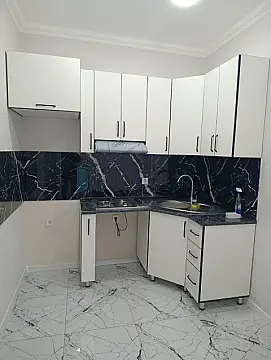 Satılır 4 otaqlı həyət evi 106 m²