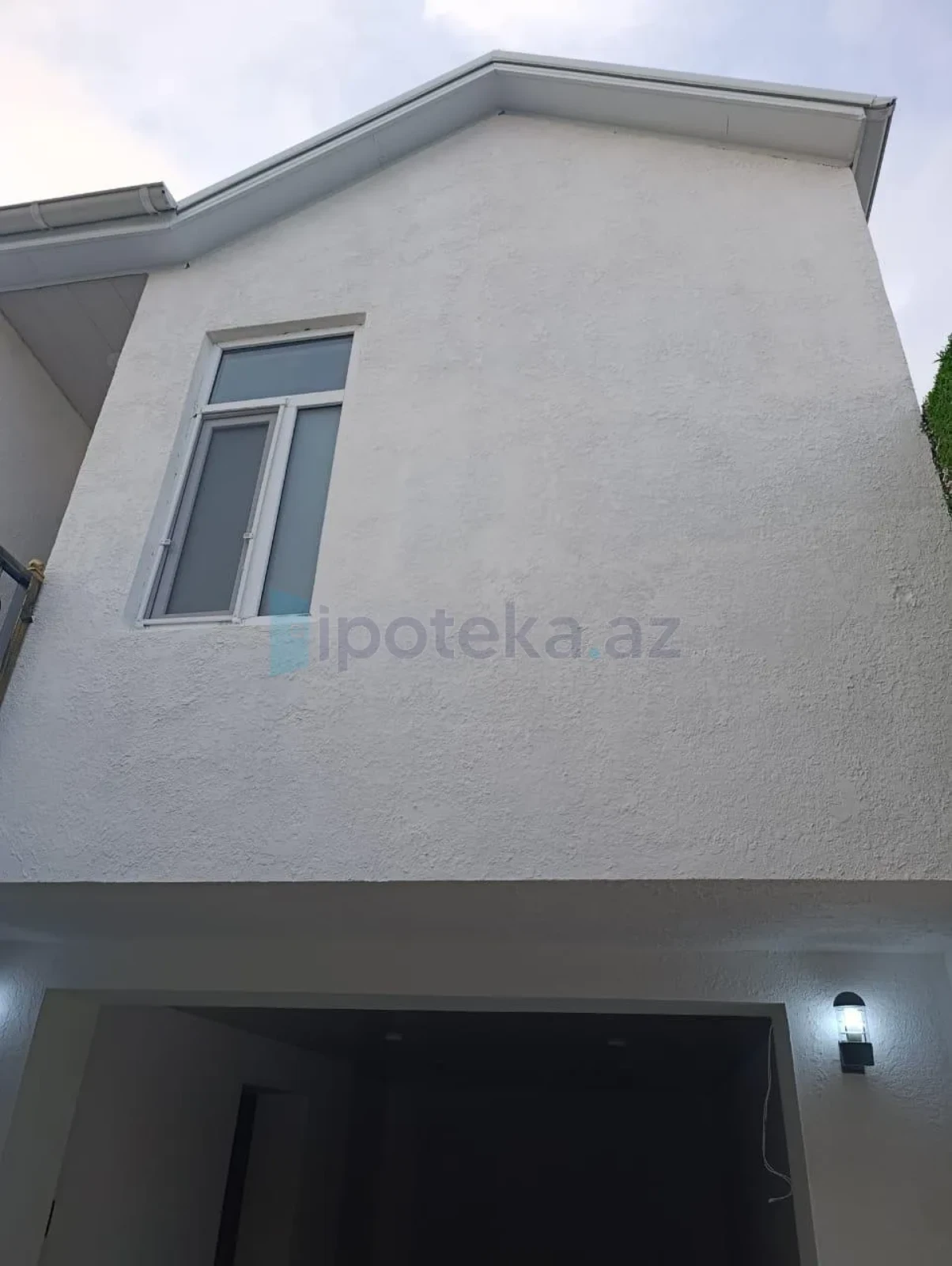 Satılır 4 otaqlı həyət evi 106 m²