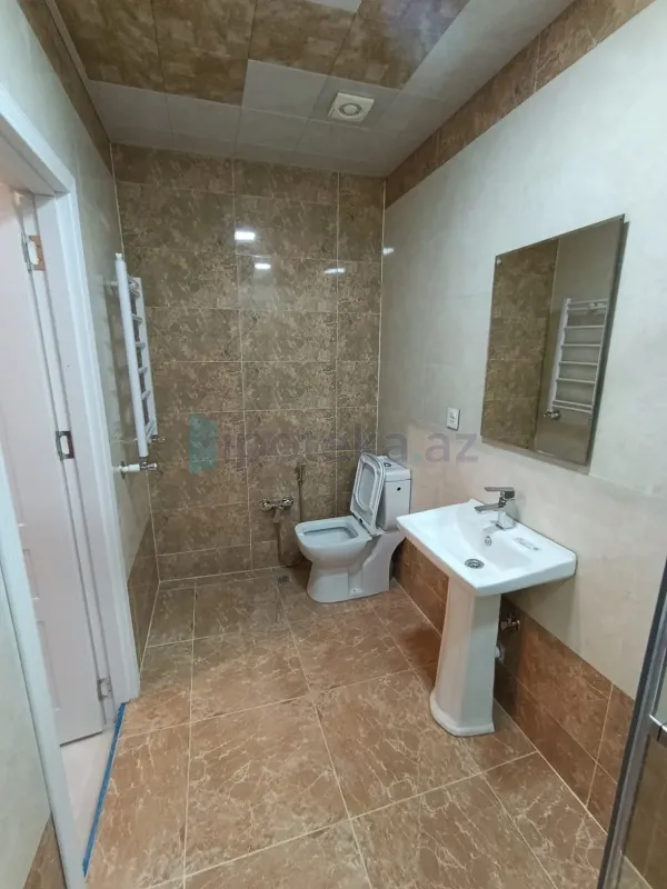 Satılır 2 otaqlı yeni tikili 64 m²