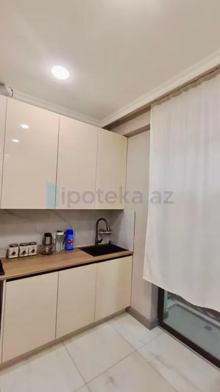 Satılır 2 otaqlı yeni tikili 68.5 m²