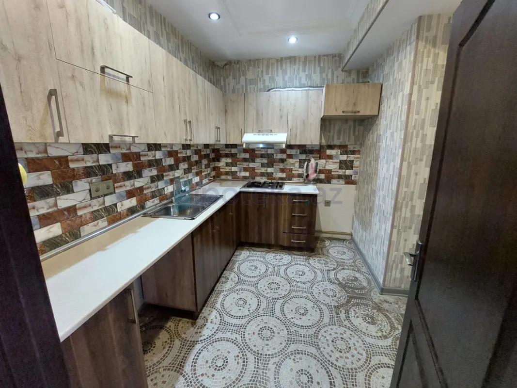 Satılır 2 otaqlı yeni tikili 68 m²