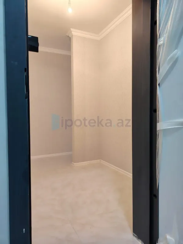 Satılır 2 otaqlı yeni tikili 72 m²