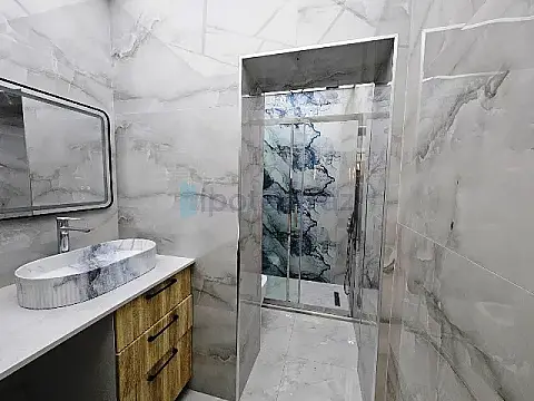 Satılır 3 otaqlı yeni tikili 87 m²