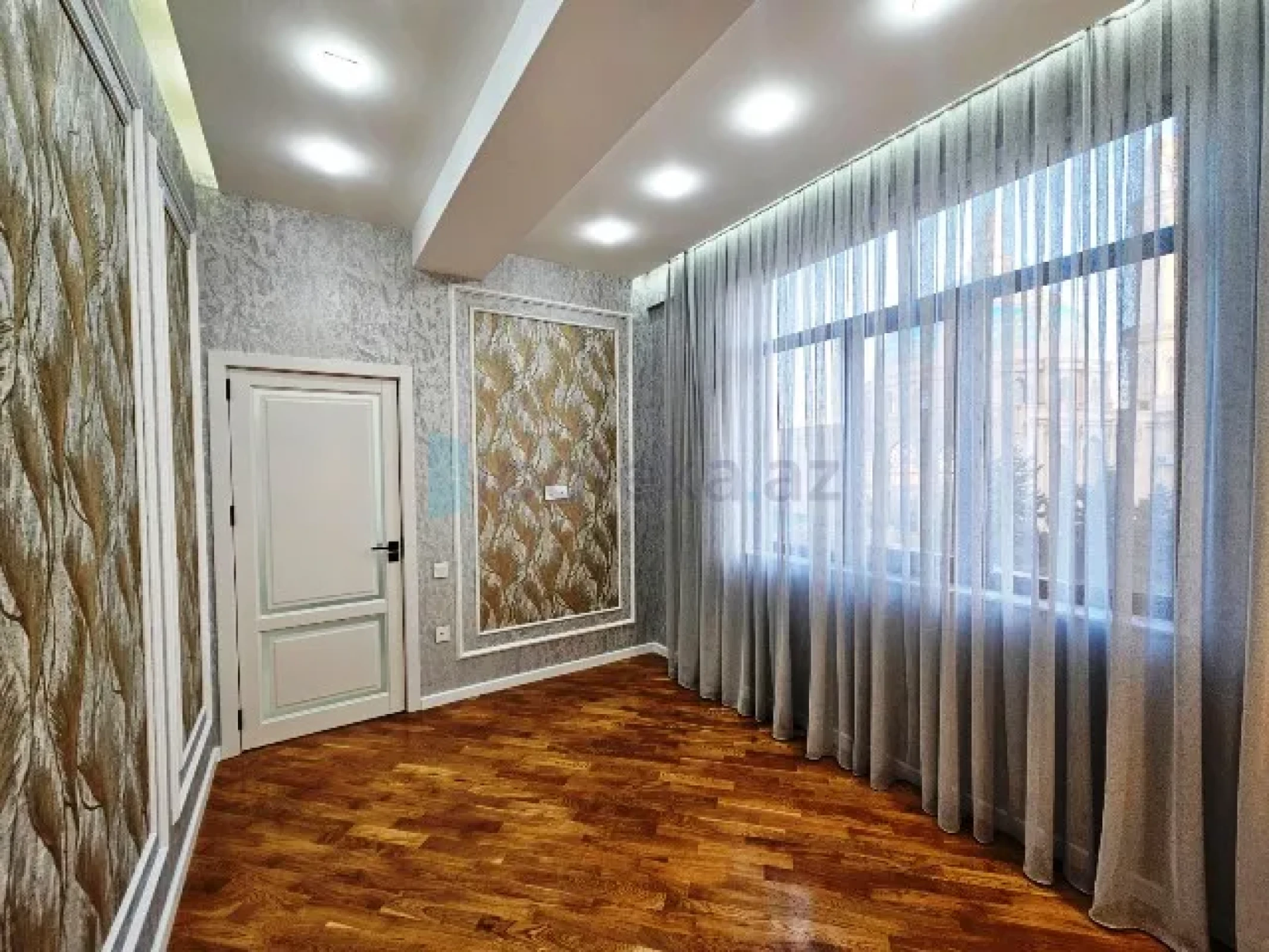 Satılır 3 otaqlı yeni tikili 87 m²