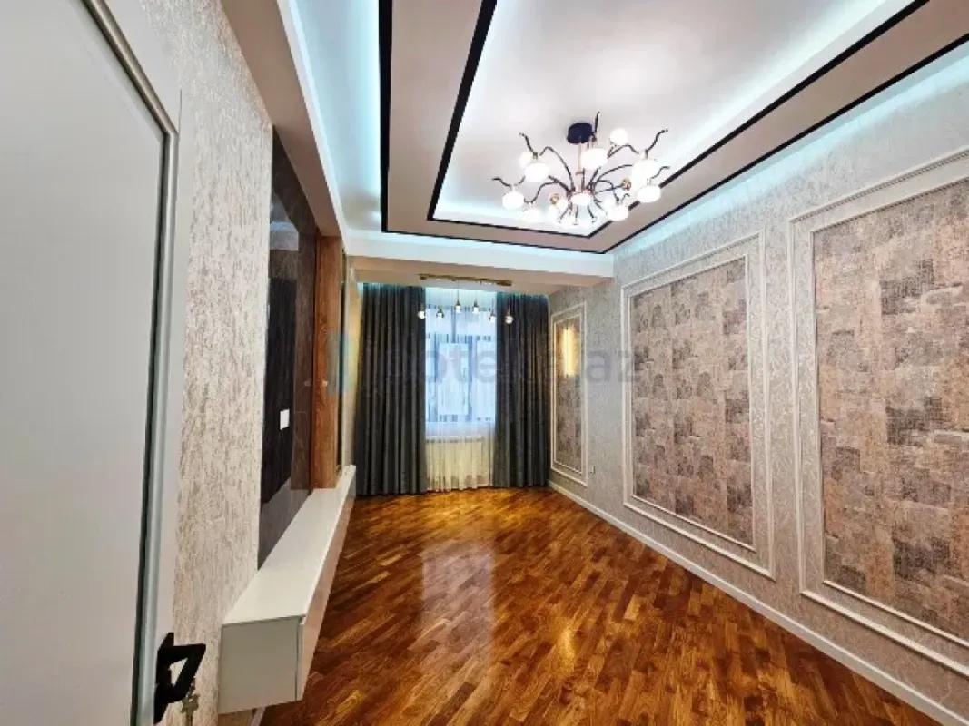 Satılır 3 otaqlı yeni tikili 87 m²