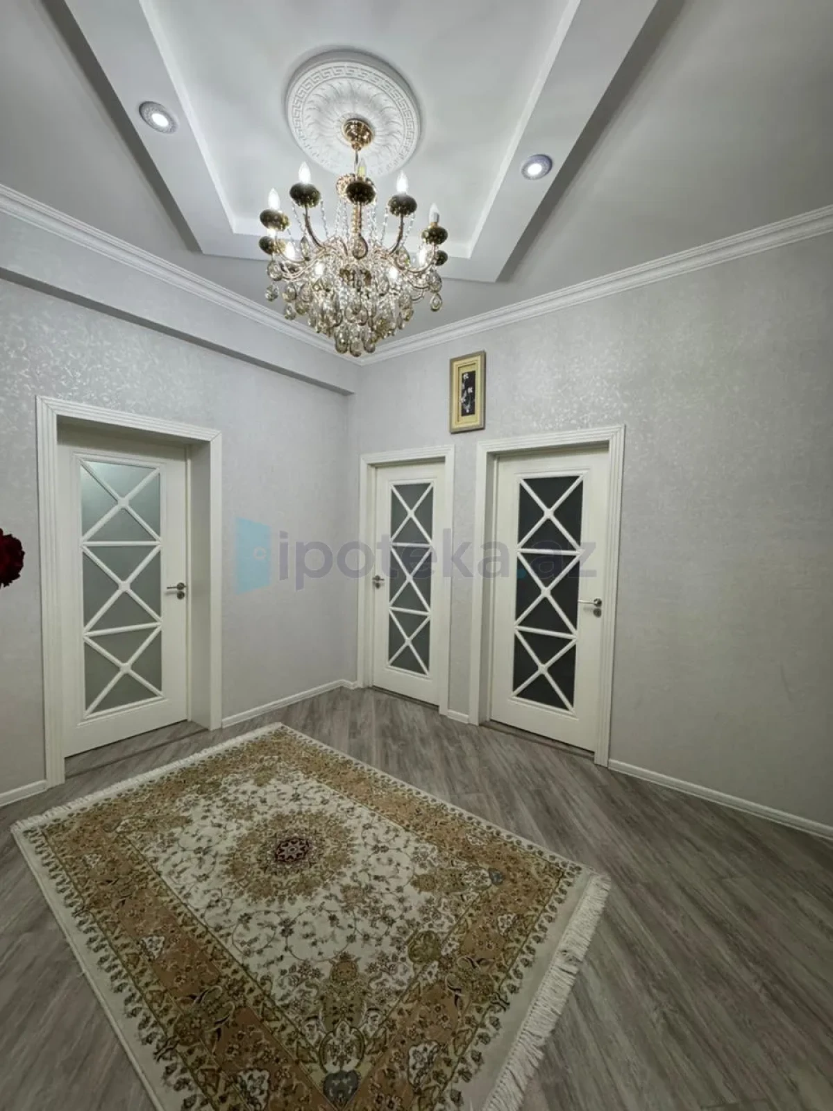 Satılır 4 otaqlı yeni tikili 130 m²
