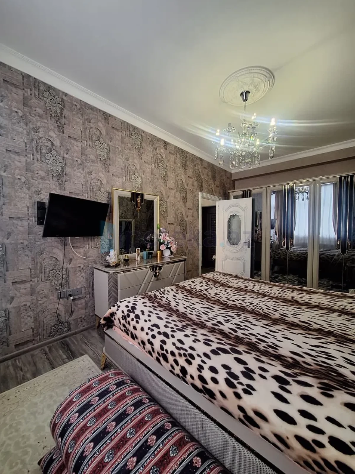 Satılır 1 otaqlı yeni tikili 44 m²