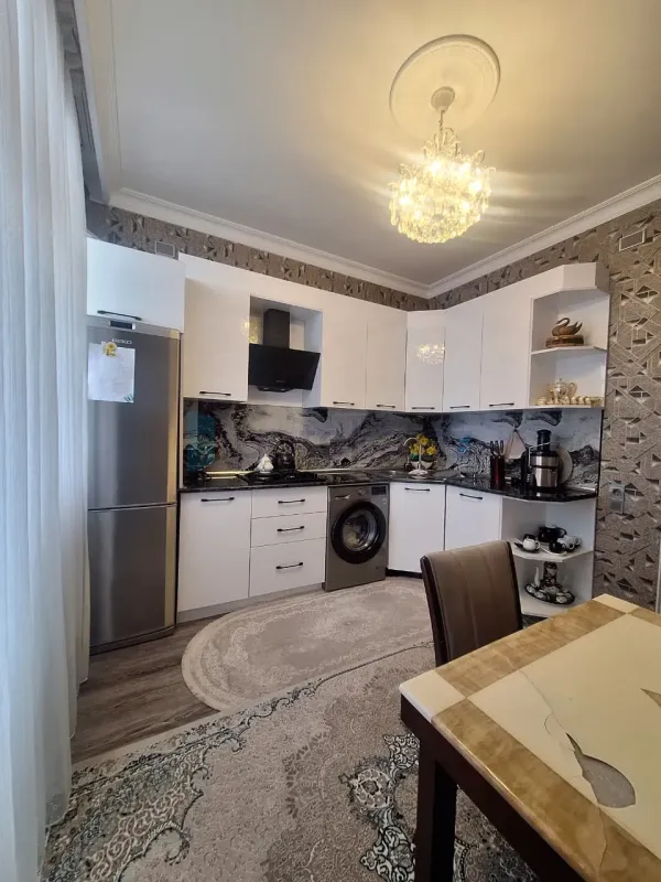Satılır 1 otaqlı yeni tikili 44 m²
