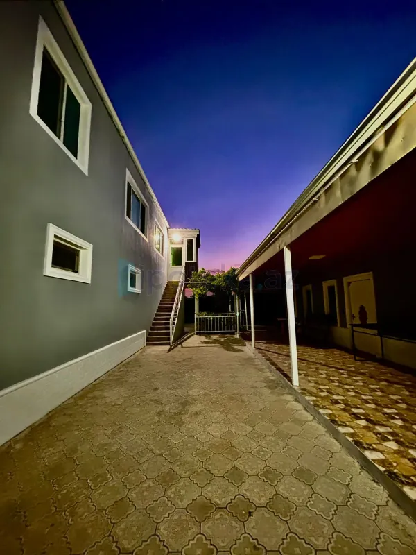 Satılır 4 otaqlı həyət evi 260 m²