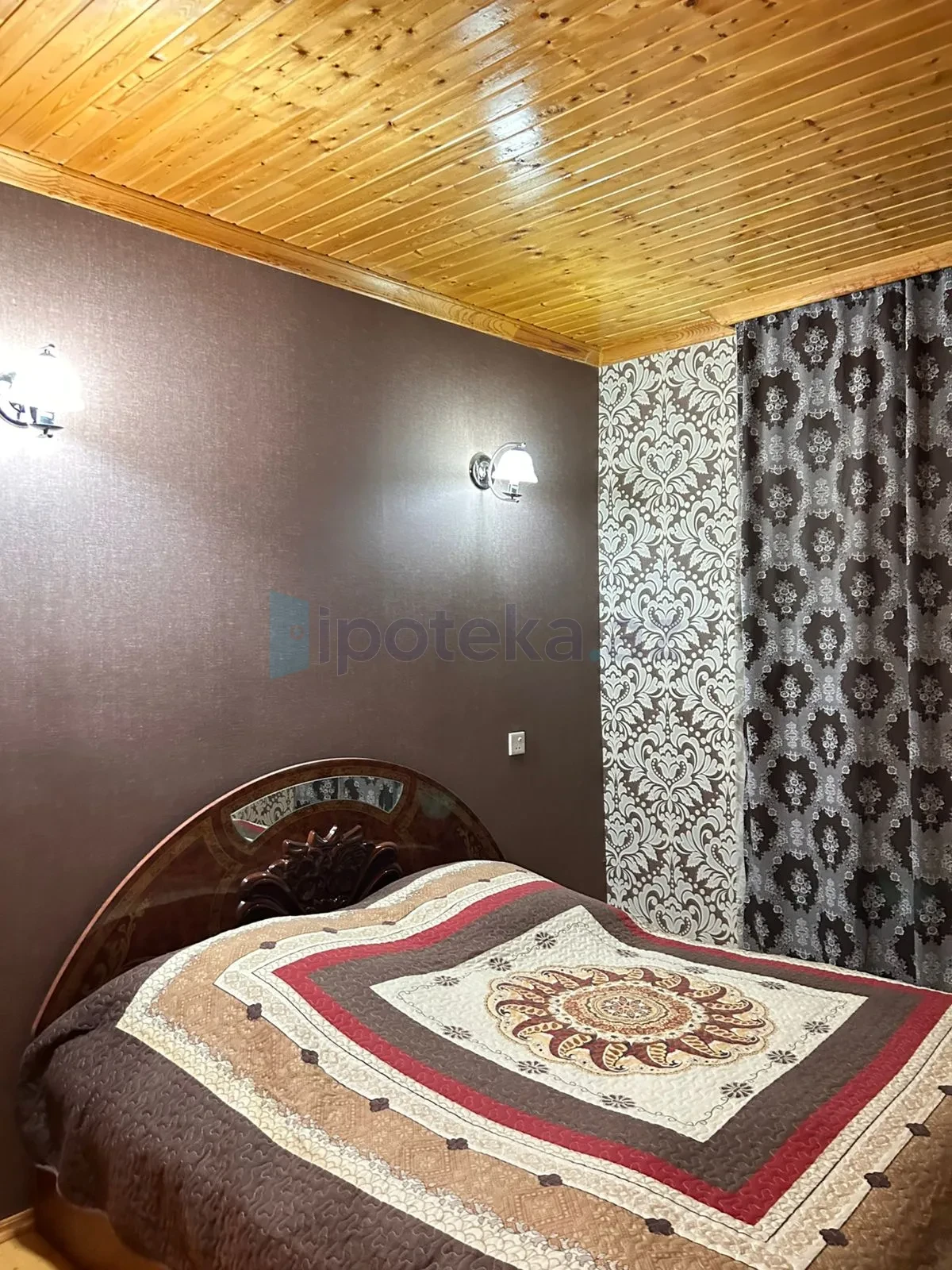 Satılır 4 otaqlı həyət evi 260 m²