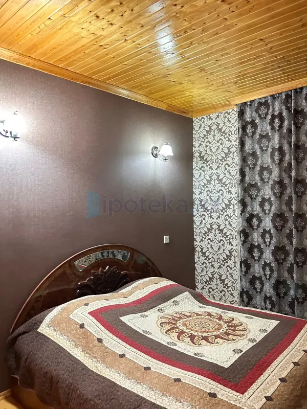 Satılır 4 otaqlı həyət evi 260 m²