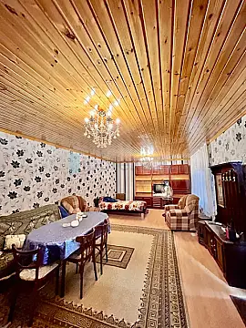 Satılır 4 otaqlı həyət evi 260 m²