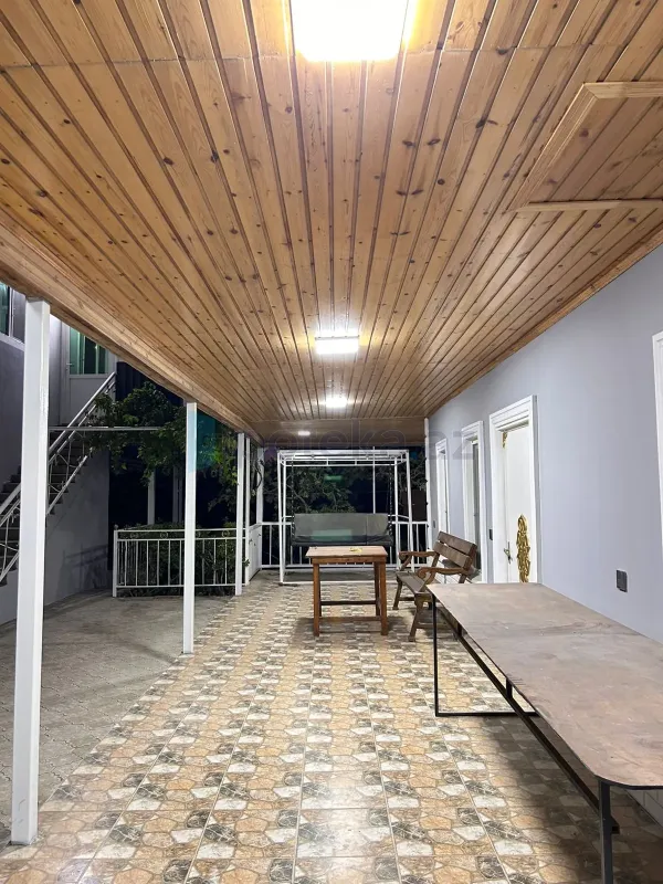 Satılır 4 otaqlı həyət evi 260 m²