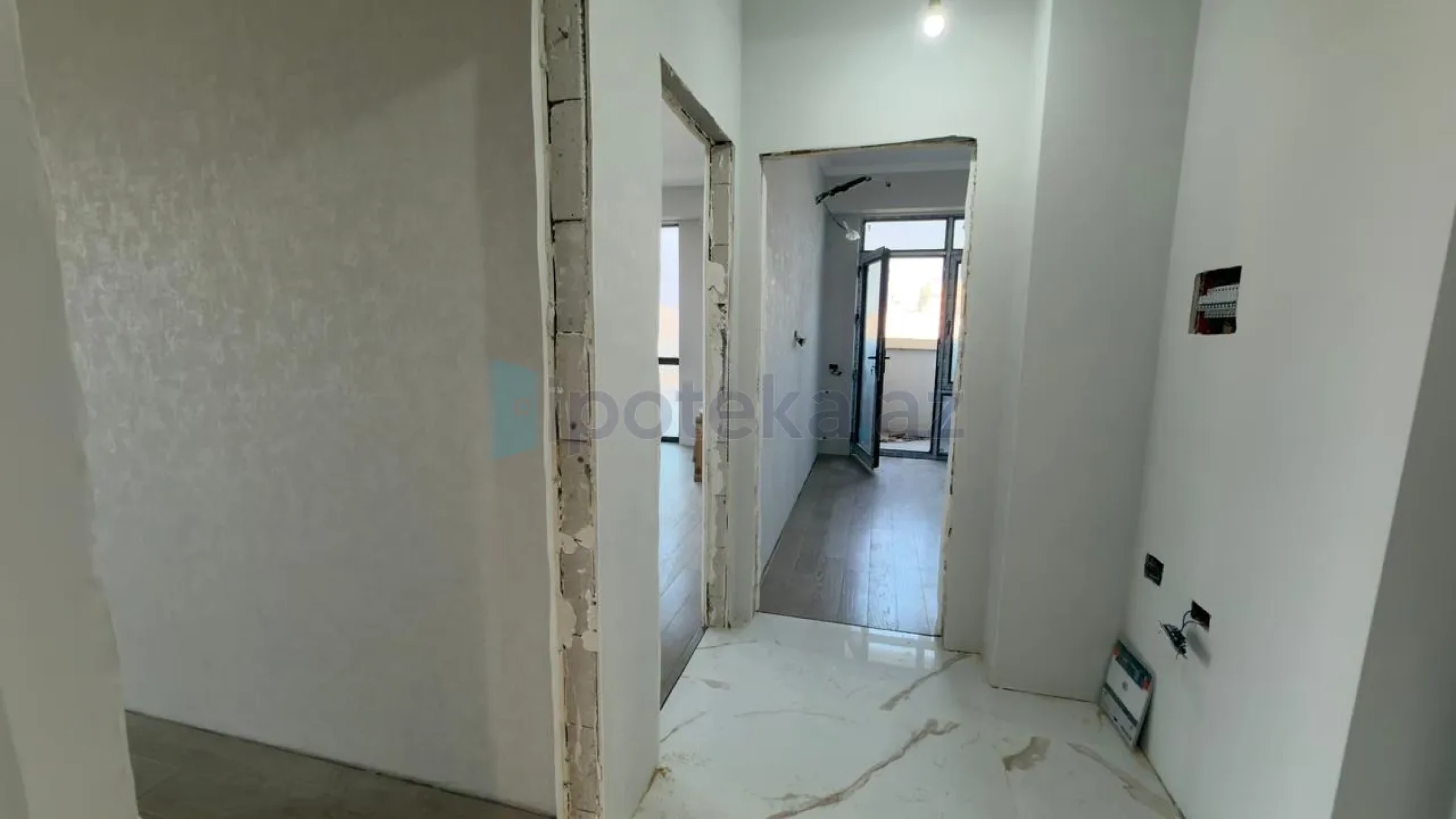 Satılır 2 otaqlı yeni tikili 56 m²