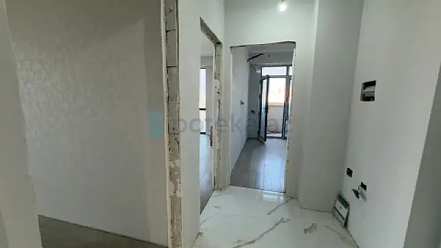 Satılır 2 otaqlı yeni tikili 56 m²