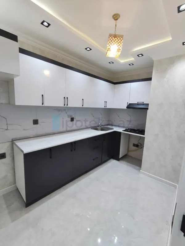 Satılır 2 otaqlı yeni tikili 74 m²